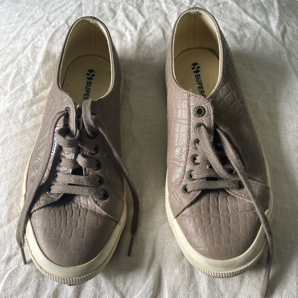 Superga 39.5 embossed sneakers, VGUC